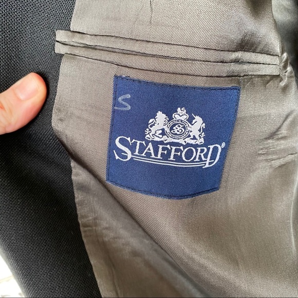 Stafford Black Wool Blend Suit Jacket w/ Vest - Picture 6 of 11